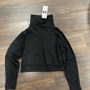 Alo yoga sweatshirt top